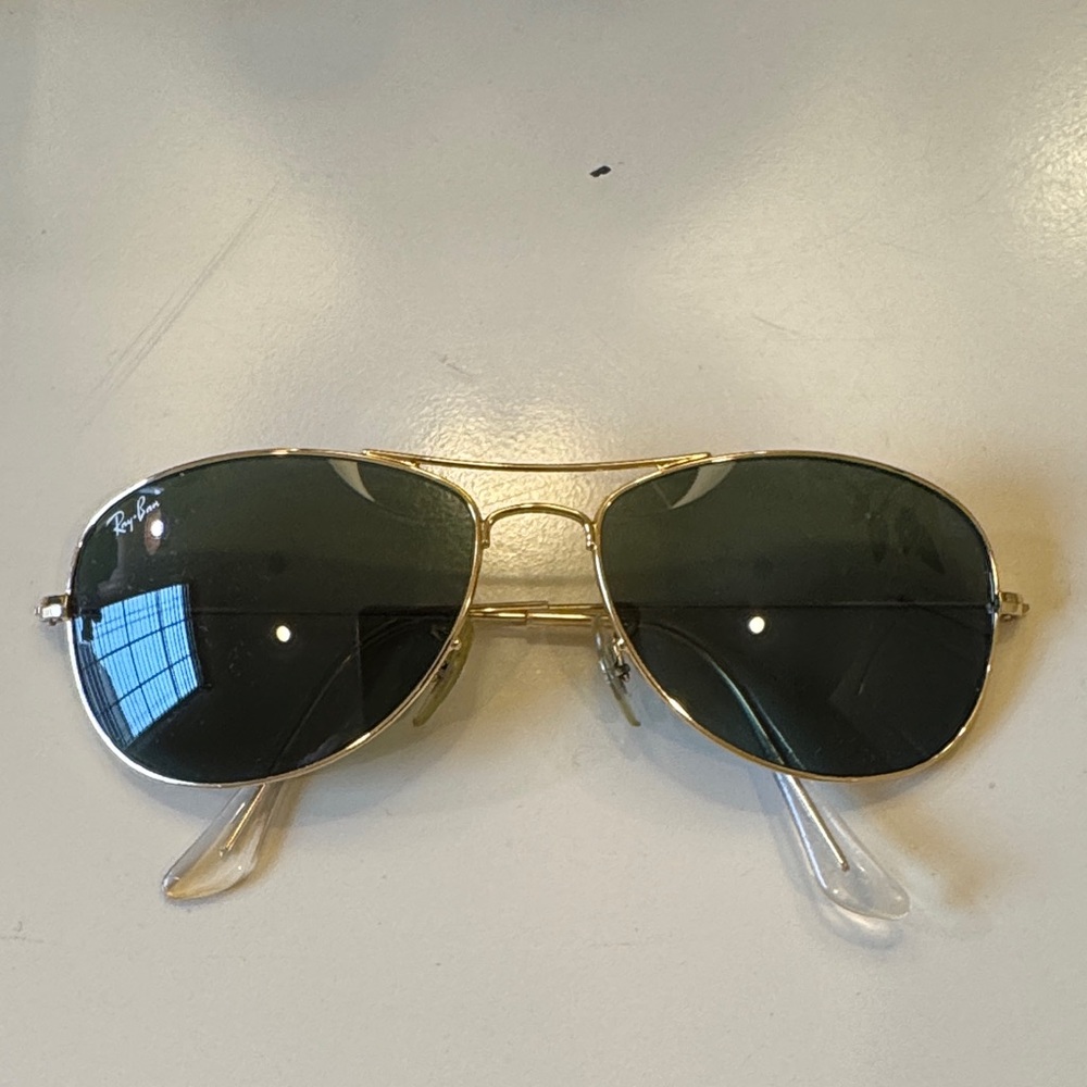 Quay, Ray-Ban, Le Specs, DiffSunglasses Collection - Picture 2 of 7